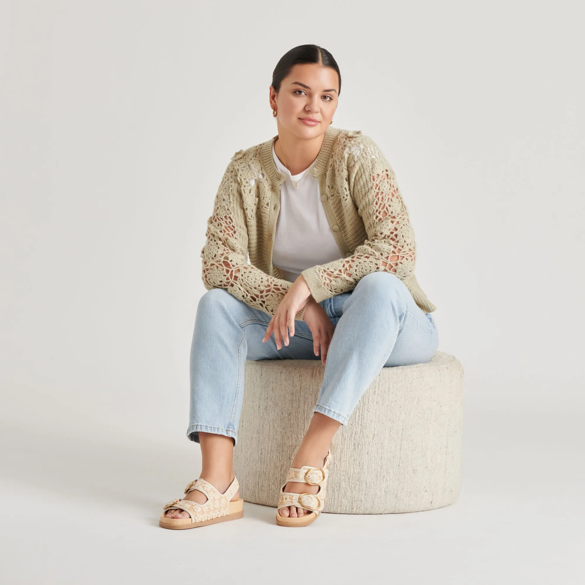 STARLA SANDALS CREME FLORAL RAFFIA